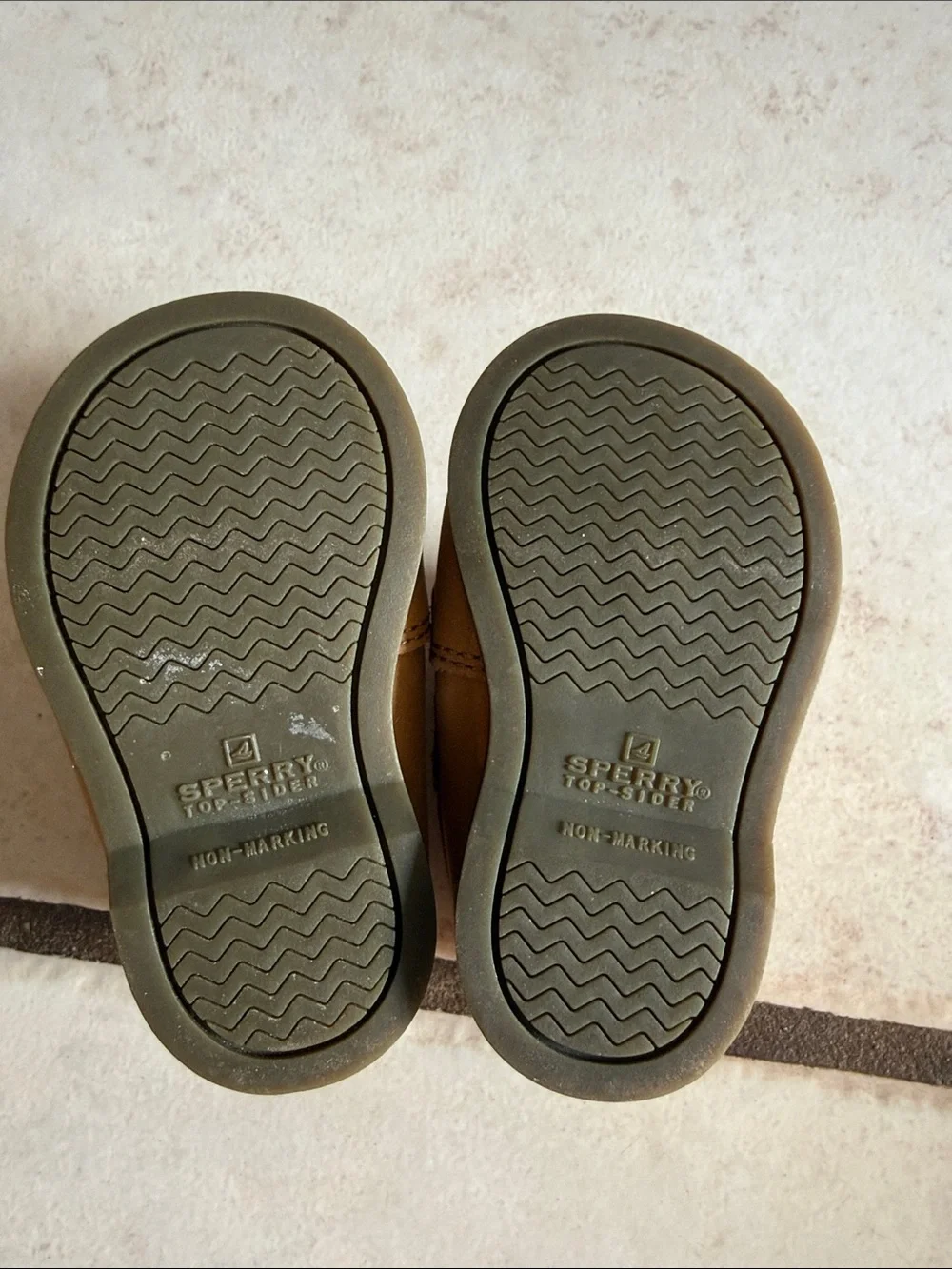 Sorry top slider in Tan
